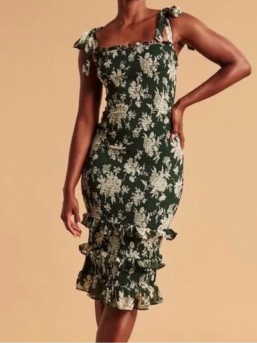 Abercrombie & Fitch Smocked Midi Dress Green Floral Print Size XS Brandy Pac Sun